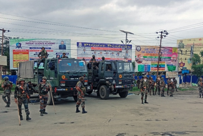 3 Army Soldiers Killed In Encounter With Terrorists In JKs Kulgam