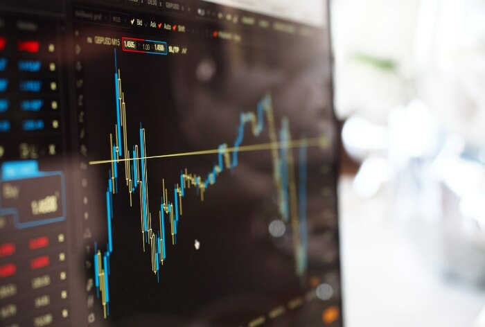 CLOSING BELL: Sensex, Nifty End Flat; Adani Enterprises Rises, TCS, Reliance Fall - Vimarsana News