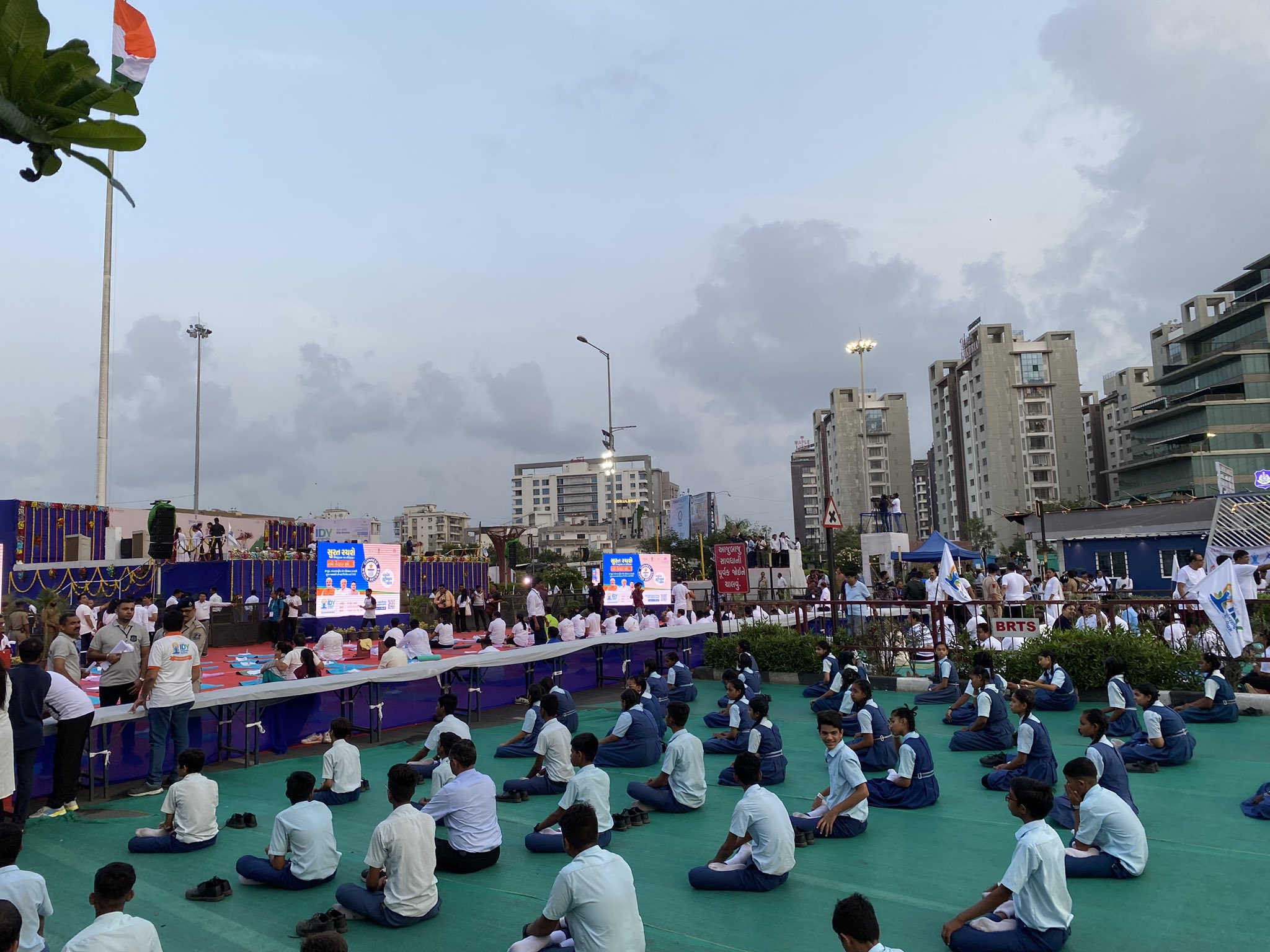 Yoga Event In Surat With Over 1 Lakh Participants Sets Guinness World