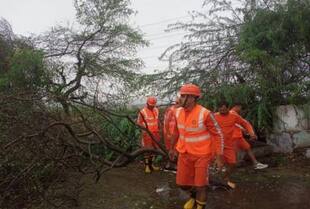 Cyclone Biparjoy: Over 700 Babies Were Born During Evacuation From High-Risk Areas in Gujarat