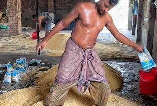 This Video Of Murmura Being Made Will Leave Every Bhelpuri Lover Grossed Out