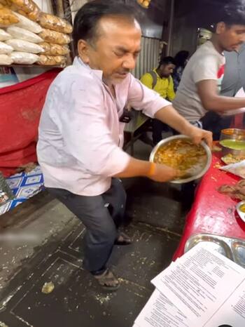 भेलपुरी बनाने का गजब स्टाइल, खाने के लिए लग गई लाइनें
