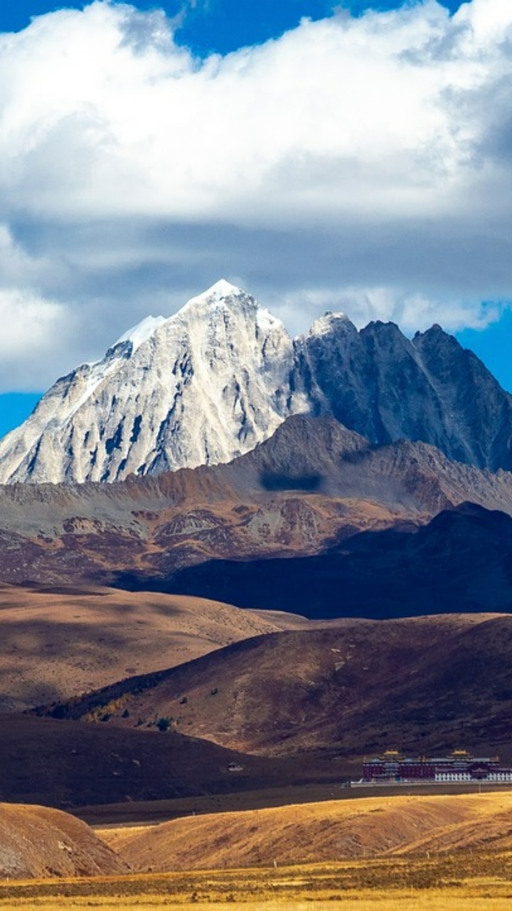 10 Most Sacred Mountains In India