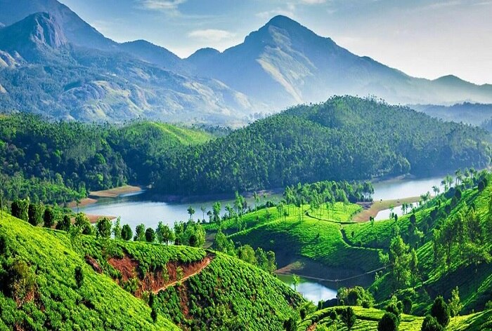 बेहद सुंदर हैं केरल की ये 5 जगहें, मानसून में घूमिए यहां