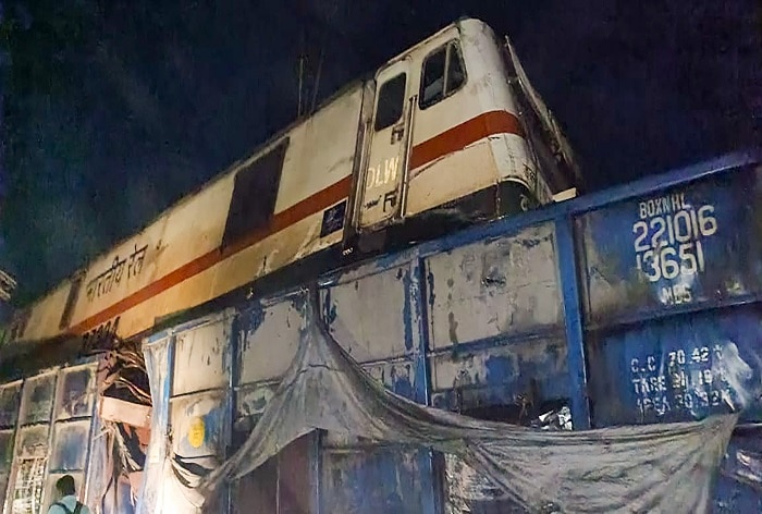 A Brake Failure and 200 Victims: Remembering Vietnam's Deadliest Rail  Accident - Saigoneer