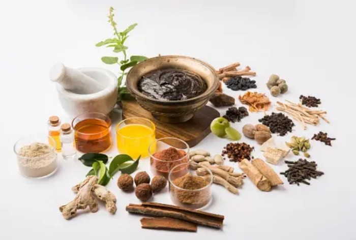 Managing Your Blood Sugar Level Naturally: 5 Ayurvedic Herbs for Diabetes Control