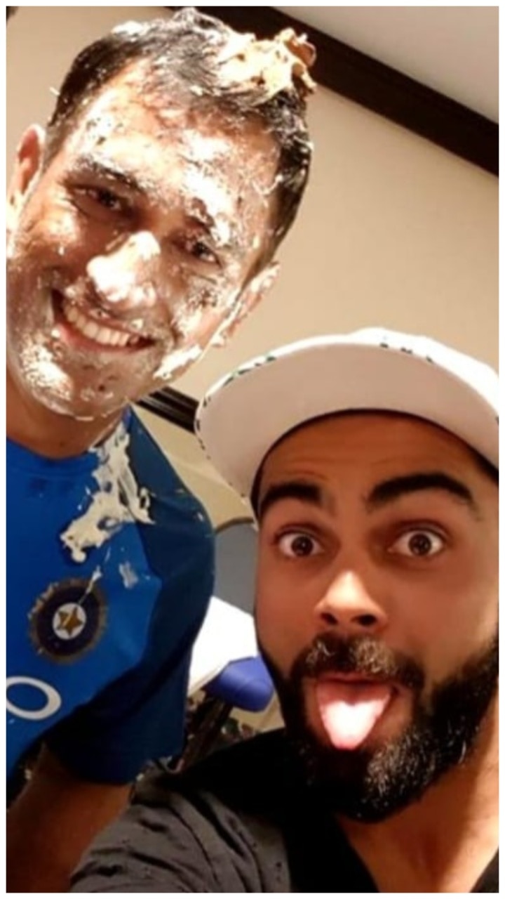 6 Unforgettable Ms Dhoni's Birthday Celebration