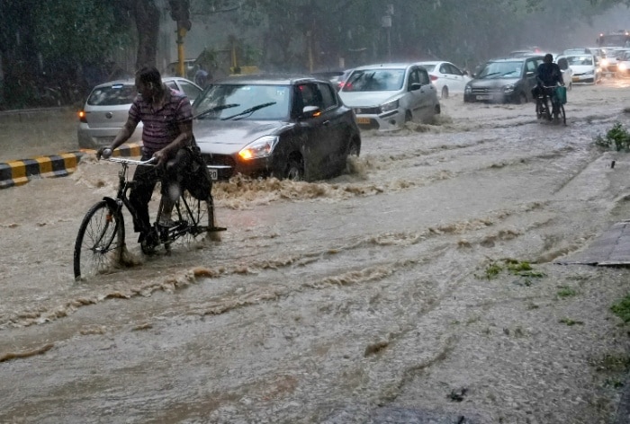 Read more about the article Schools In Delhi, Noida, Gurugram To Remain Shut Tomorrow In View Of Incessant Rains: Officials