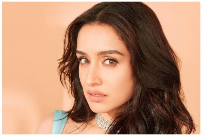 Stree 2: Shraddha Kapoor Jets Off to Chanderi For Shooting Horror-Comedy With Rajkummar Rao