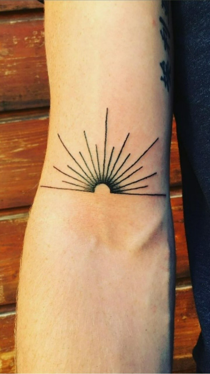 My first minimal samurai shadow with the rising sun tattoo, Done by Orel  tattoo in israel, jerusalem. (Might get an upgrade at the future) : r/tattoo