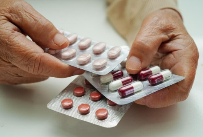 What is Govt’s Advisory on No Subscription, No Painkillers? 7 Side Effects of Popping Excess Pills