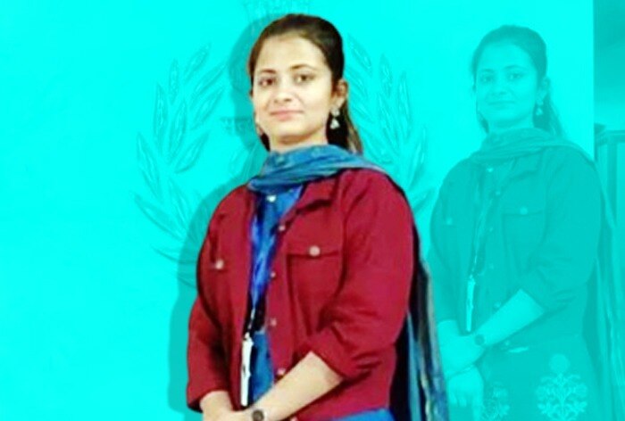 Meet IAS Divya Tanwar Who Cleared UPSC Exam Without Any Coaching, Read Her Inspiring Story 2 A social media sensation, Divya Tanwar keeps sharing inspiring posts on Instagram and other social media platforms with her followers and friends.