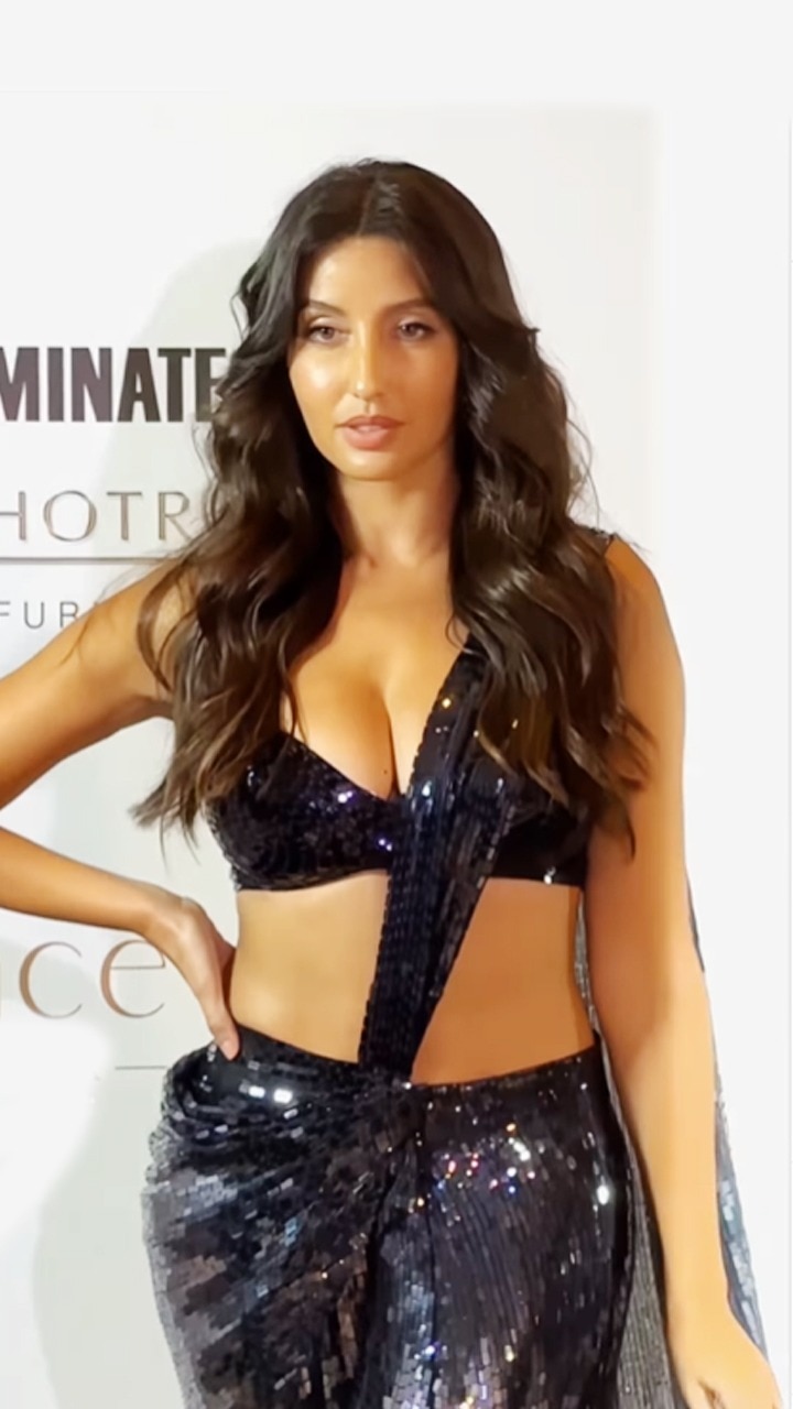 Sexy! Nora Fatehi Turns Up The Heat In A Very Plunging Cut-Out