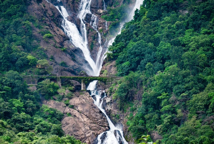 Read more about the article Viral Video Of Tourists At Dudhsagar Falls Sparks Concern; South Western Railway Issues Advisory