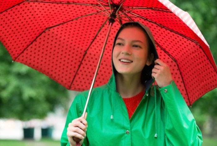 Stay Healthy This Monsoon: 5 Essential Tips To Strengthen Your Immune System