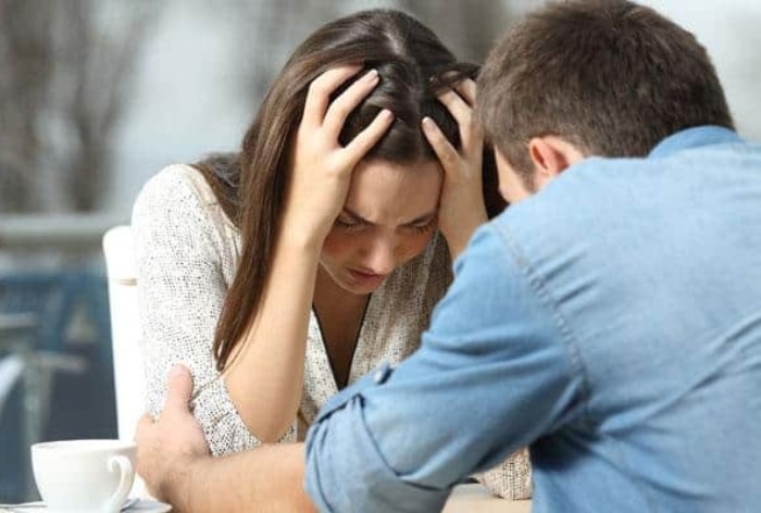 Is Your Partner Distressed? Here Are Some Expert Tips To Soothe Your Partner