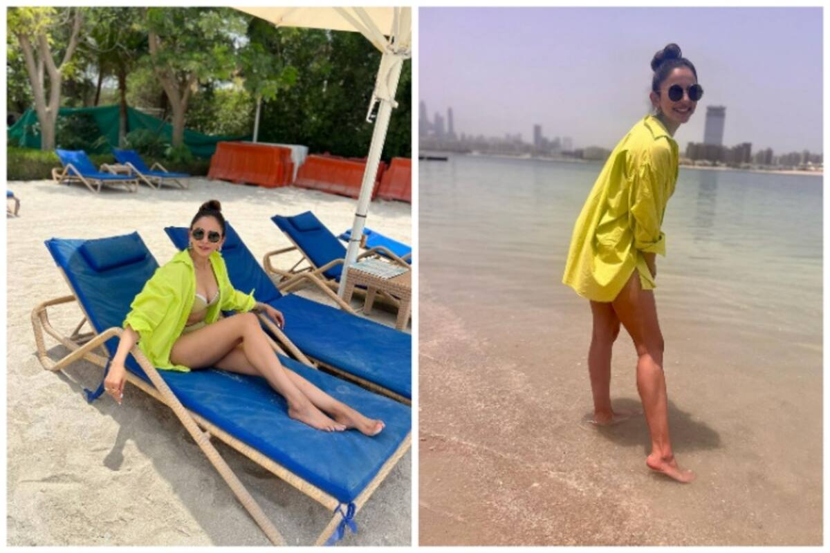 Rakul Gifs Sex - Rakul Preet Singh Stuns in Hot Neon Green Bikini While Sunbathing at Dubai  Vacation Pics