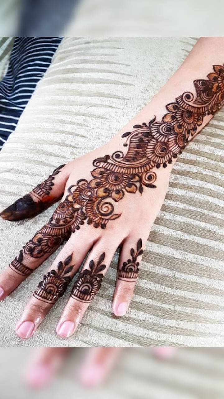Learn Easiest Henna Mehndi Design | Step by Step Mehendi Designs for Hand |  MehndiArtistica 2020 - YouTube
