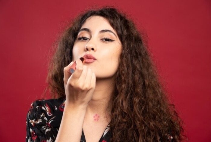 Get Plumpy, Pouty Lips with Shahnaz Husain’s 7 Simple Makeup Hacks