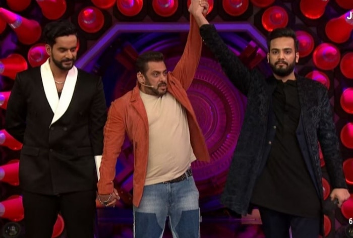 Bigg Boss OTT Season 2 Winner: Elvish Yadav Lifts The Trophy