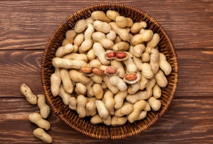 Peanuts Help in Fighting Heart Disease, 5 Other Benefits of Consuming Moongfali