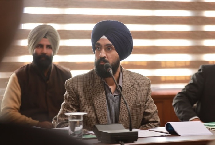 Diljit Dosanjh plays character of Jaswant Singh Khalra in Punjab 95