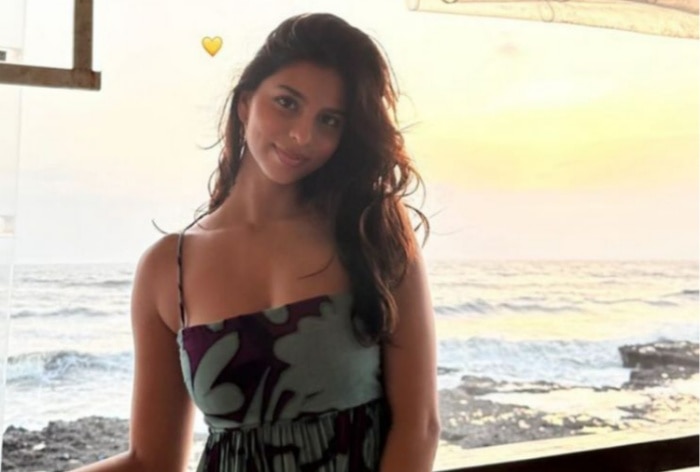 Suhana Khan Drops Beach Pics From Goa Poses With Friends In Floral Midi And Messy Hair