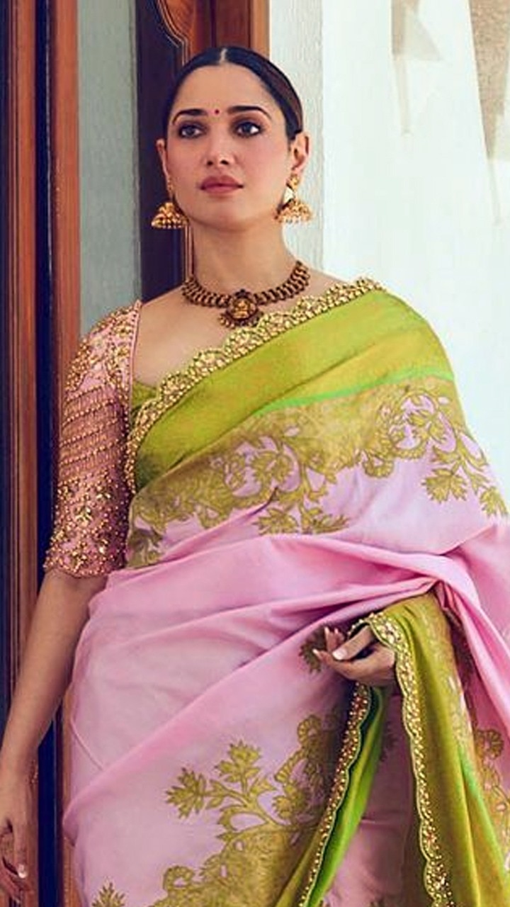 Buy JUST FASHION Green & Pink Silk Saree With Unstitched Blouse for Women  Online @ Tata CLiQ