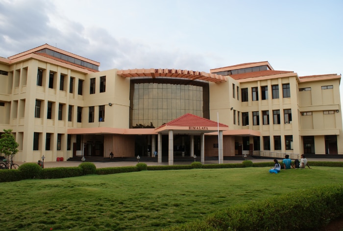 Top 10 IIT Colleges in India for Engineering Education – A Comprehensive List with Locations