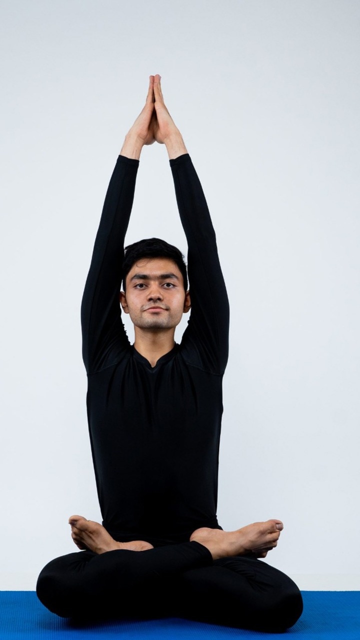 Yoga to Increase Height - 16 Yoga Asana to Grow Tall | Livofy