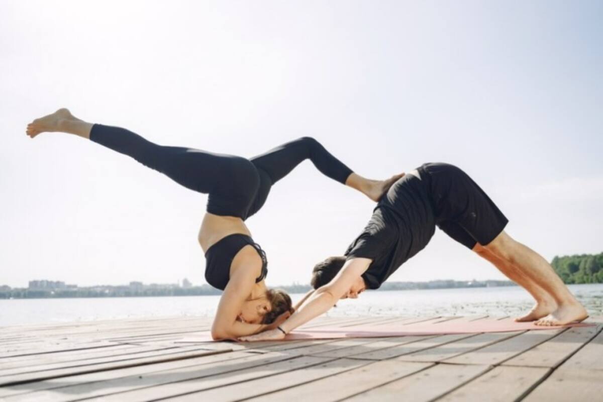 What is Acro Yoga The Latest Fitness Trend 4 Reasons Why It is