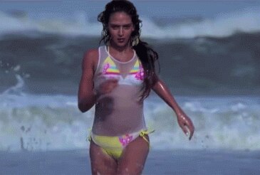 hema malini gave permission to esha deol to wear bikini in dhoom movie