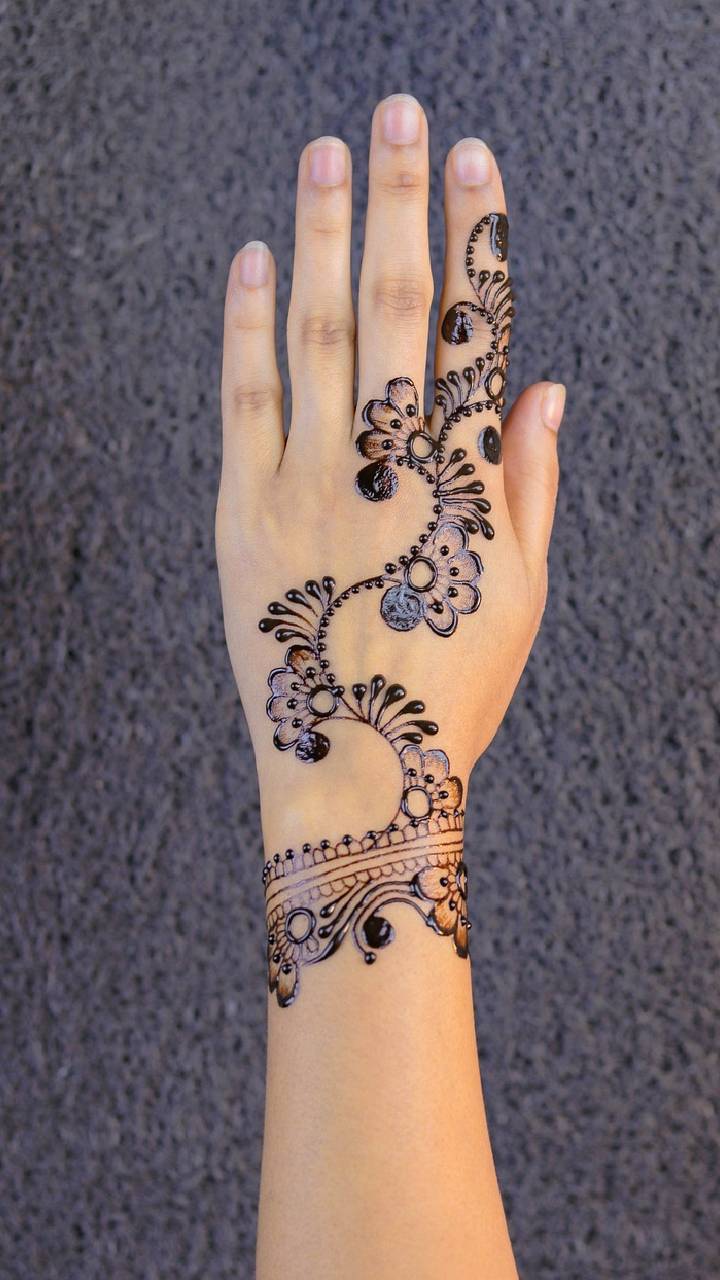 20+ Stylish Mehndi Designs For Durga Puja - Navratri Mehndi Designs - K4  Craft