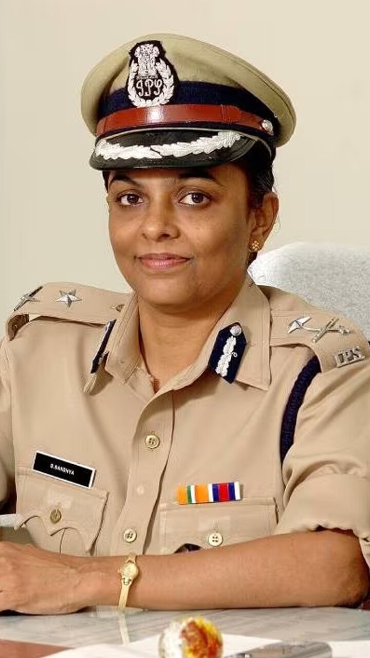 Ips Officer Uniform Picture Ips Officer Uniform Picture