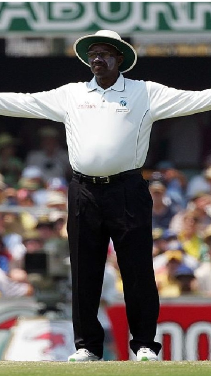Top 10 Worst Umpires In Cricket History As Of 2023 top-10-worst-umpires-in-cricket-history-as-of-2023