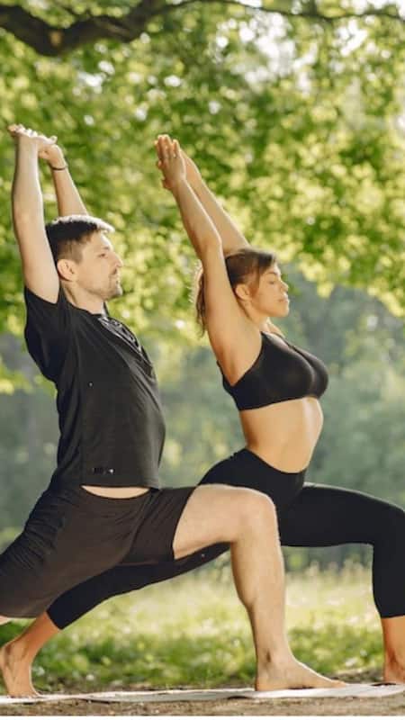 Top 10 Couples Yoga Poses For All Levels – WEDOYOGA