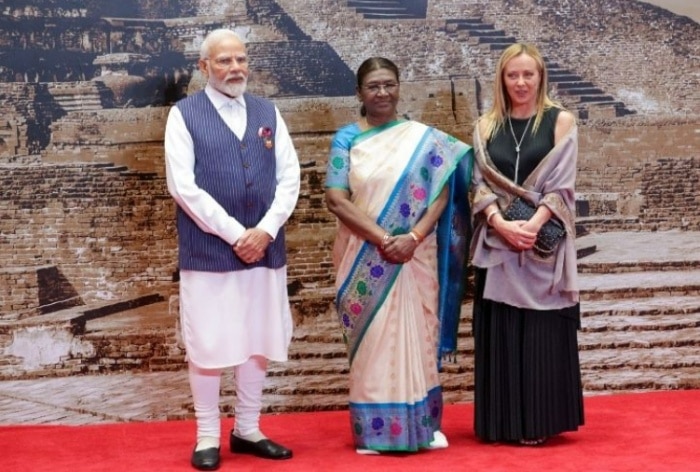 Giorgia Meloni Droupadi Murmu