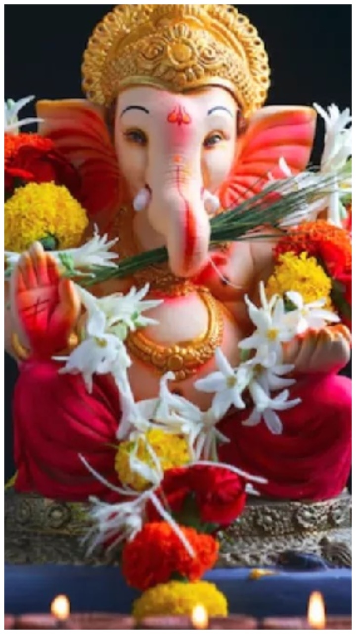 Ganesh Chaturthi 2023: 9 Creative Ideas To Decorate Your Ganpati Idol