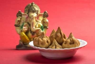 Ganesh Chaturthi Bhog: Top 10 Traditional Prasad to Offer Lord Ganesha