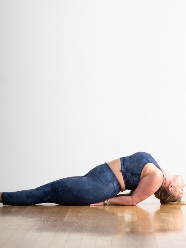 Yoga poses for sinus pressure