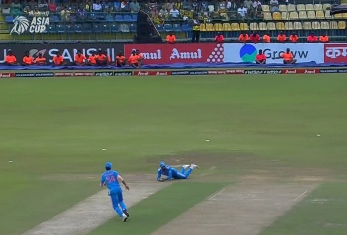 Ind vs SL: Ravindra Jadeja Takes Brilliant Catch Towards Wrong Side ...