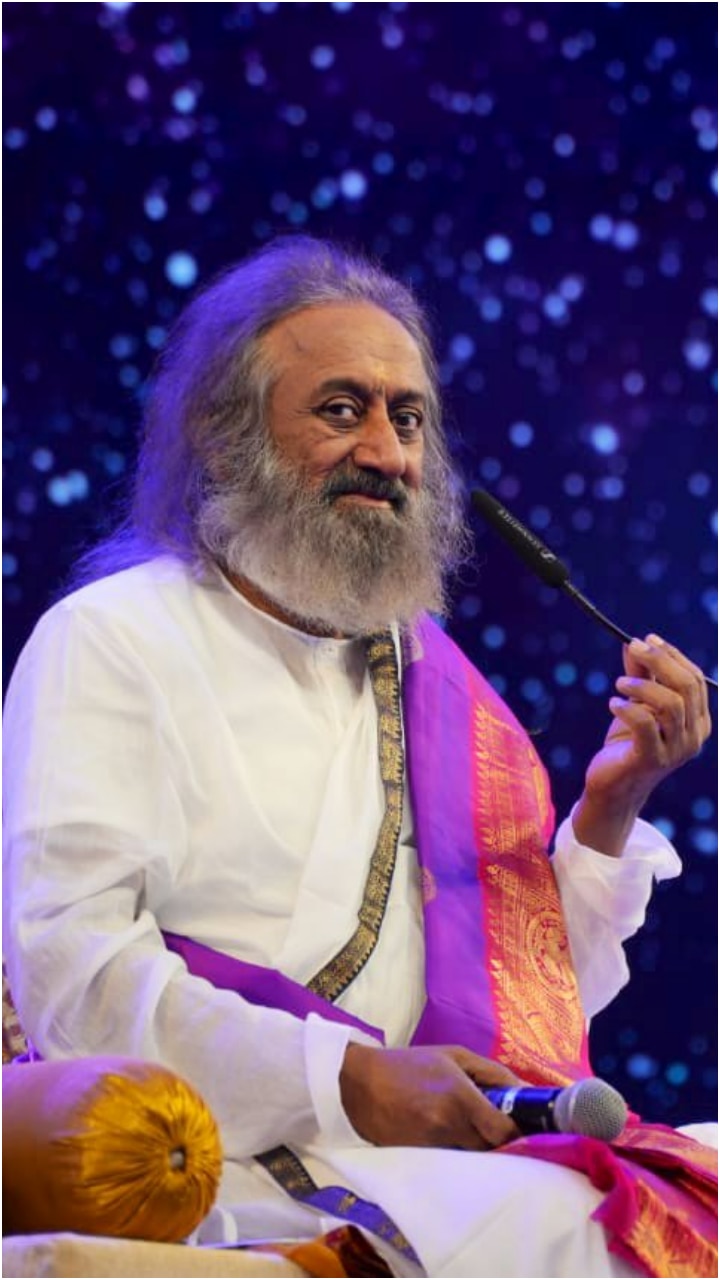 10 Must Read Books By Gurudev Sri Sri Ravi Shankar