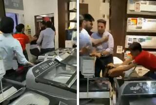 Viral Video: Customers Thrash Store Employees Over Delay In iPhone 15 Supply