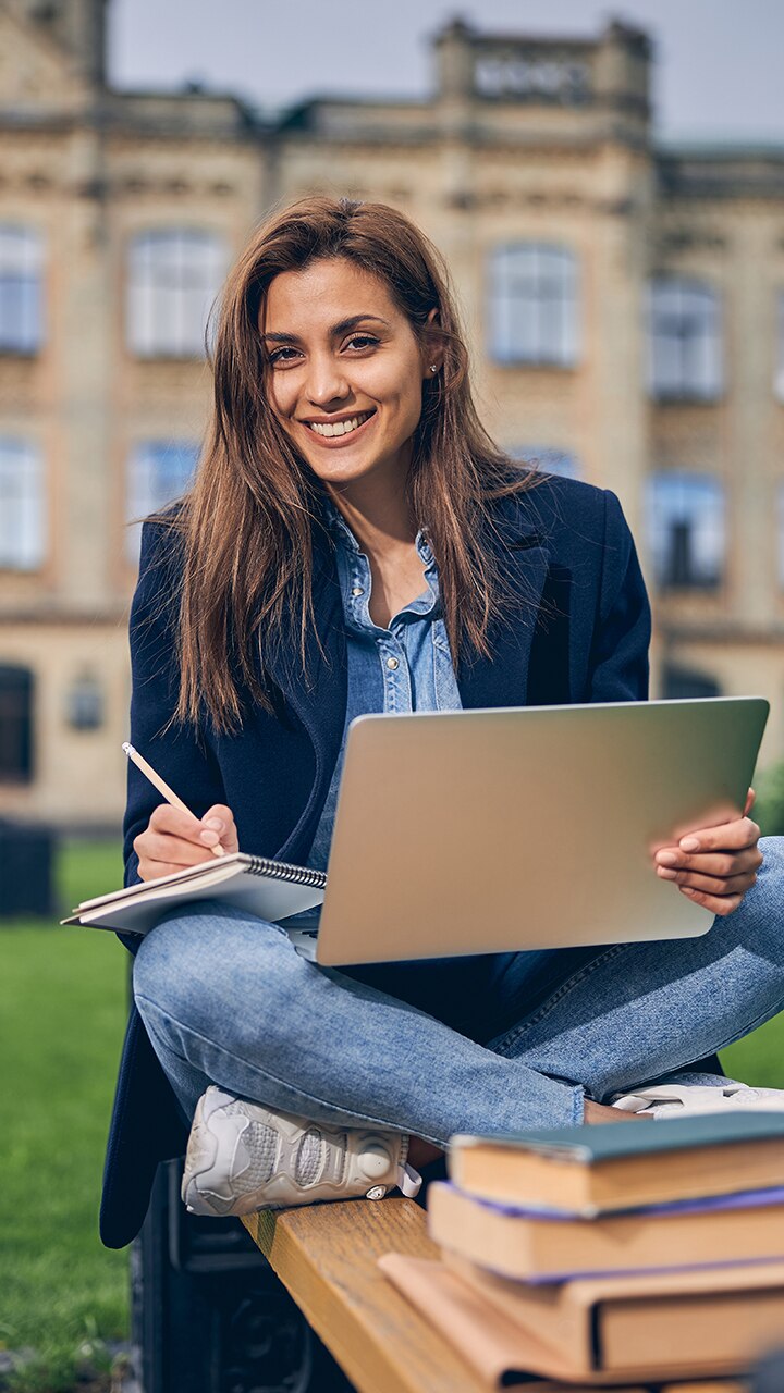 Top 10 Colleges/Universities in Bangalore