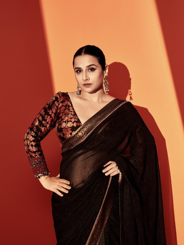 Vidya Balan Slays In A Tiger Print Striped Saree And Thick