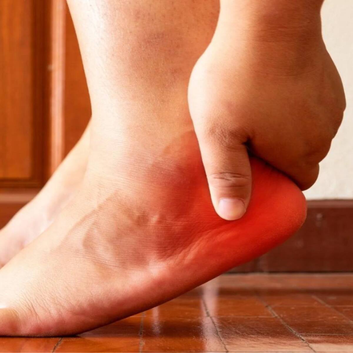 https://static.india.com/wp-content/uploads/2023/10/10-Ways-to-Increase-Blood-Circulation-in-Legs-Feet.png?impolicy=Medium_Resize&w=1200&h=1200