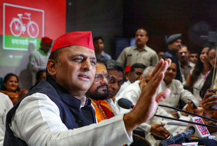 Cracks Appear In INDIA Bloc As Akhilesh Slams 