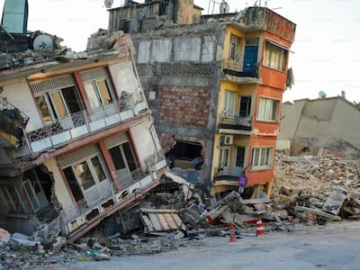 Earthquake Of 5.3 Magnitude Strikes Nepal, Tremors Felt In Delhi NCR, UP,  Bihar | India.com