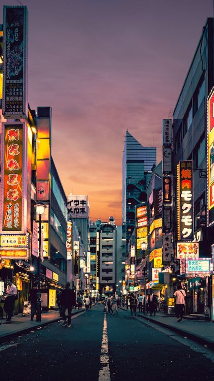 8 MUST Visit Places In Japan For First Timers 8-must-visit-places-in-japan-for-first-timers