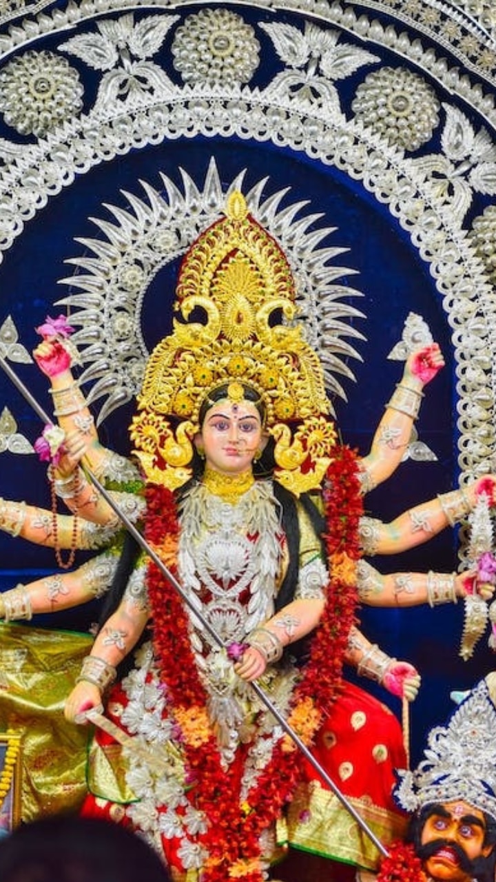 Navratri 9 Avatars Of Maa Durga And Their Meaning 4035